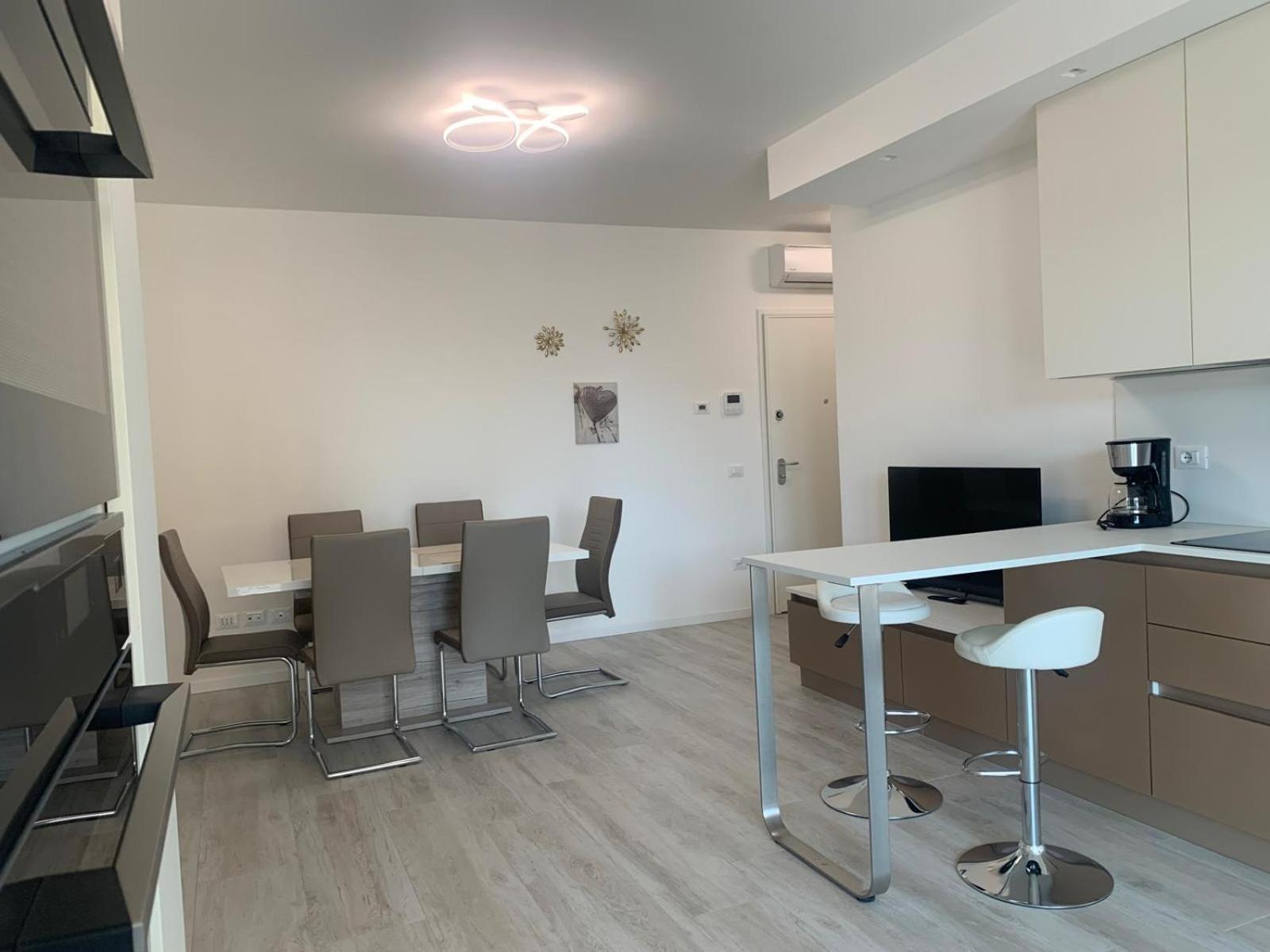 Queen Luana Apartamento Venecia